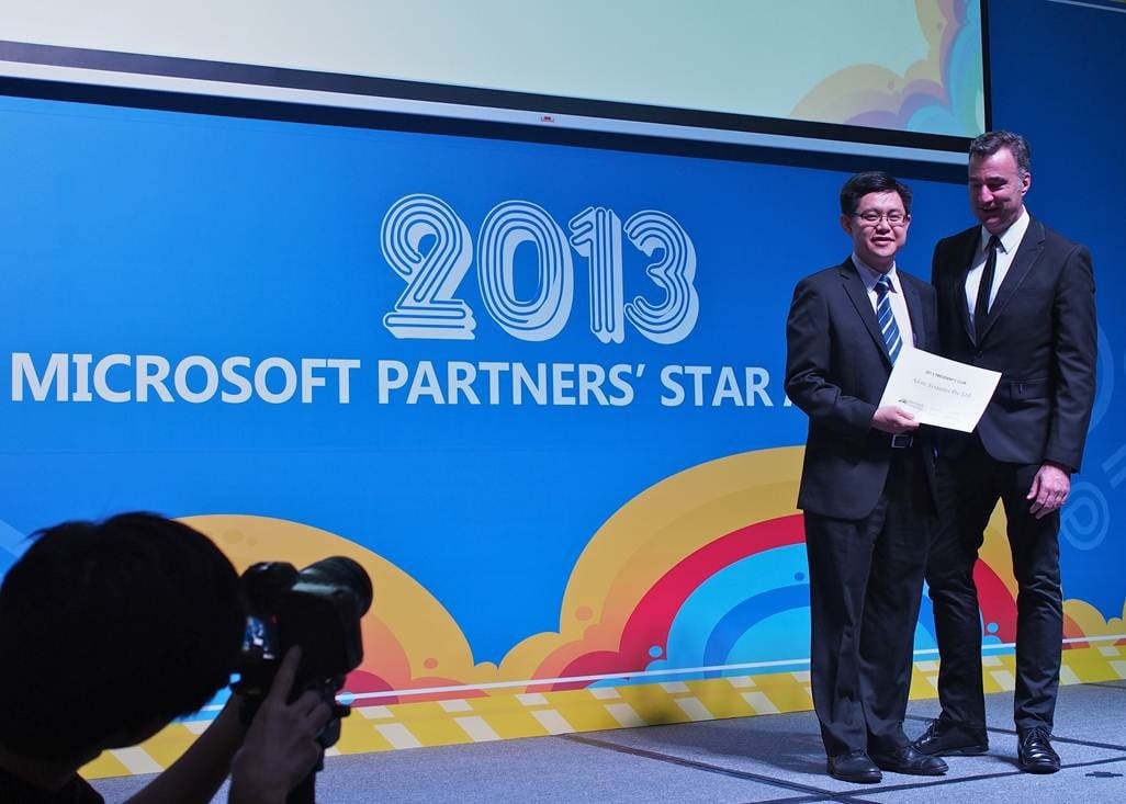 MS Award - 29 Oct 2013.jpg